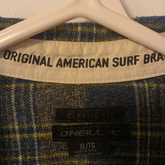 O’Neill flannel shirt - Picture 3 of 4